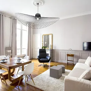 Habitat Parisien - 1br-1ba - Galeries Lafayette Apartment